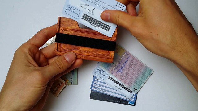 LAKEFOREST Geldbörse aus Holz | kleines praktisches Designer Portemonnaie für Männer und Frauen | flacher dünner Geldbeutel für Freizeit und Business