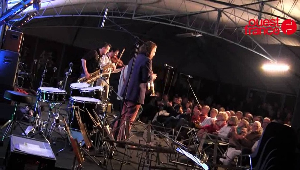 Jazz sous les pommiers 2015. Swing Uppercut, ça...