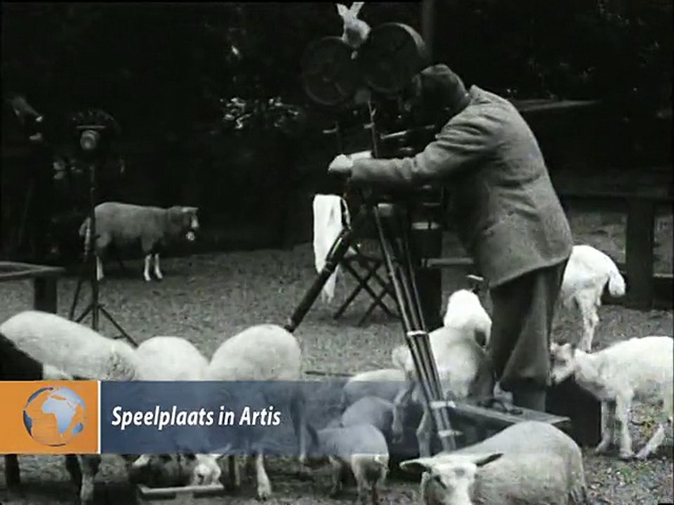 Speelplaats in Artis - 1932