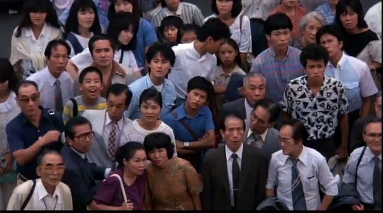 Godzilla  1985 - Theatrical mix vs. MonstersHD mix