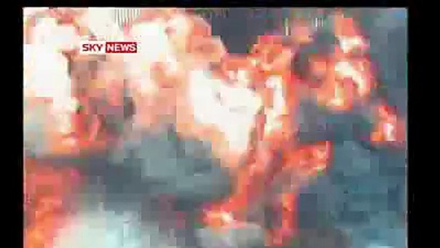 Attentats 11 septembre 2001 WTC 9/11 - UA175 Explosion (Caroline D. = Site web S*K*Y News)