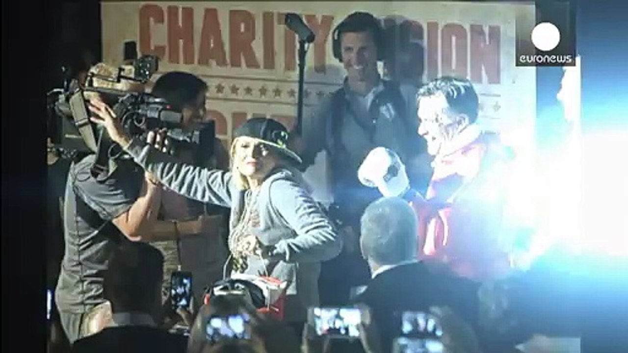 Romney ringe çıktı