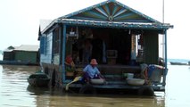 Tonle Sap Lake and Floating Fishing Village-Cambodia (With Facts/Figures)