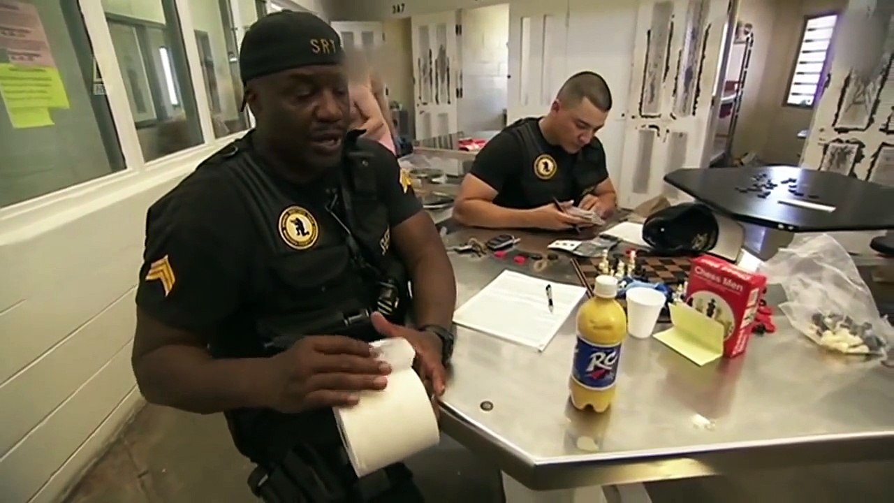 Lockdown - Das Gefaengnis Camp in der Wueste