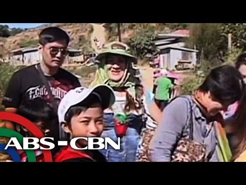 Tourists flock to Baguio for Christmas