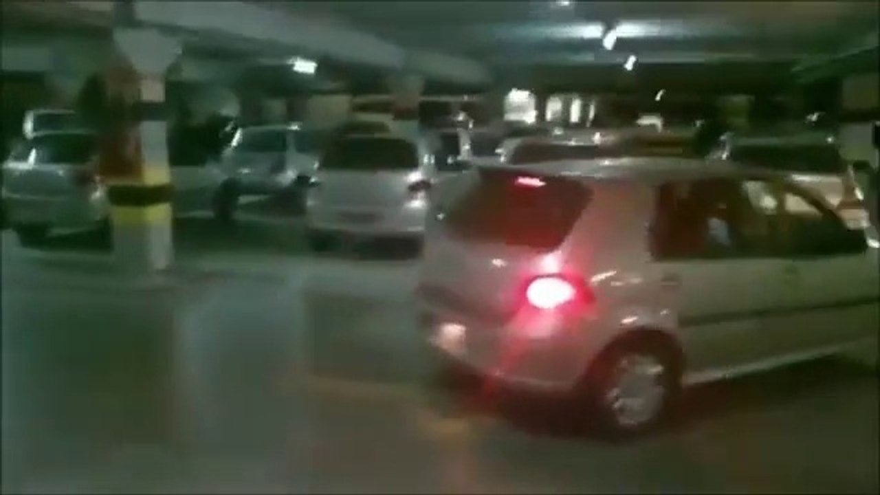 Funny Video "New Sensor for Parking" پرتفریح ویڈیو "پارکنگ نئے سینسر" मजेदार वीडियो "पार्किंग के लिए नया सेंसर" মজার ভিডিও "পার্কিং নতুন সেন্সর" فيديو مضحك "الاستشعار الجديدة من أجل وقوف السيارات" Funny Video "Sensor baru untuk Parking"