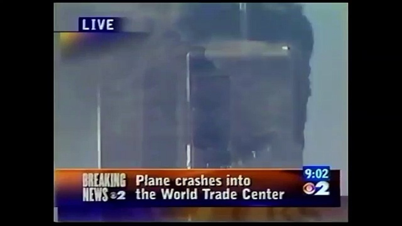 Attentats 11 septembre 2001 WTC 9/11 - Second impact (C*B*S Angle 2: C*B*S* 2 [New York] en direct)