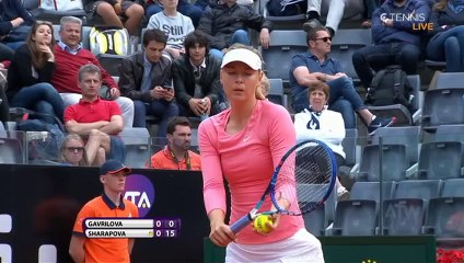 Maria Sharapova 2-0 Daria Gavrilova: Thẳng tiến vào chung kết