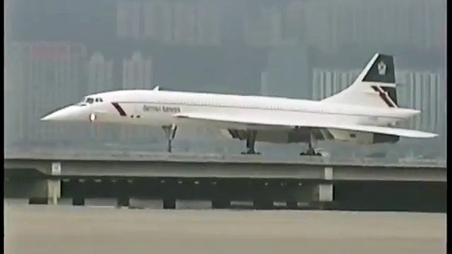BRITISH AIRWAYS Concorde at Kai Tak (1996)