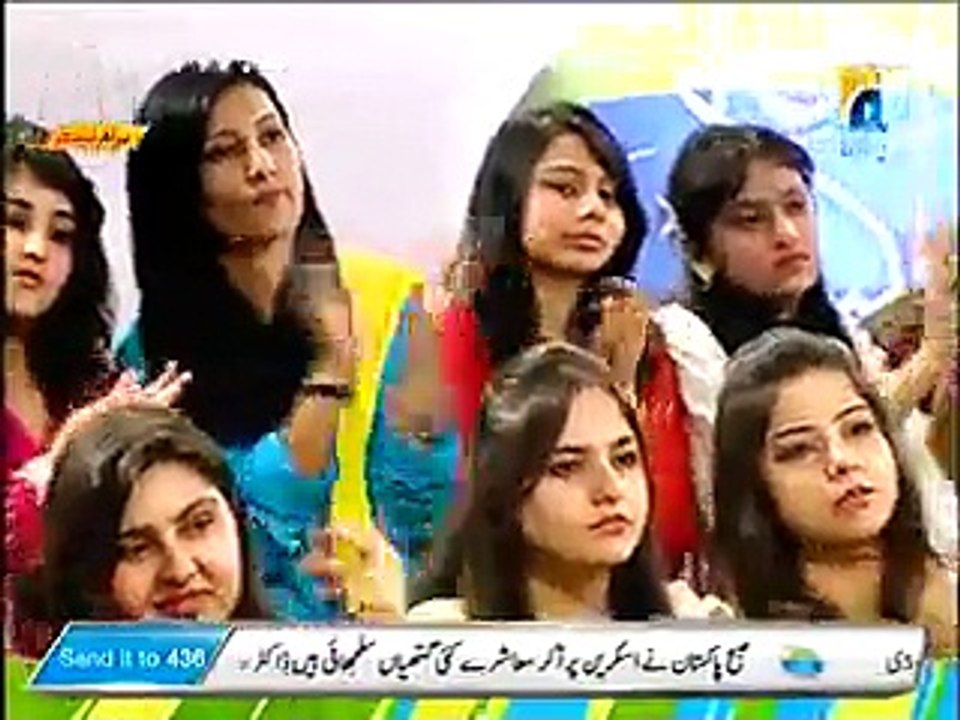 Aamir Liaquat Apne Lambe Tauruf Dene Ki Adat Ki Wajah Batane Lage To Dr Bilquess Ro Pari