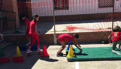Actuacion de Alejandro, Laura, Manuel, Candela y Lucia de 4º A