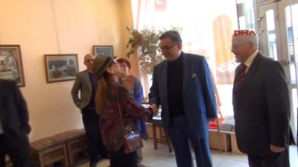 Verjin Şabcı?nın ?merhaba Paris? Resim Sergisi Açıldı