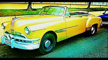 Cuba Cars OLD HAVANA CUBA VEDADO 1950s AMERICAN CLASSIC Convertible US Embargo on Cuba Cars