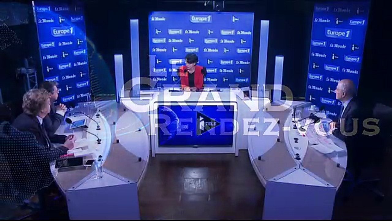 Les Lumières seront "obligatoires" dans les programmes