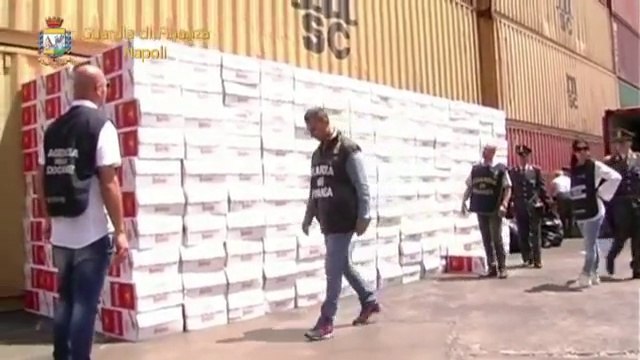 Napoli - sequestrate 18 tonnellate di sigarette di contrabbando