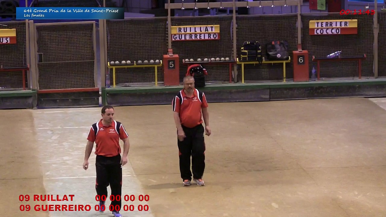 Mène 14, Finale du Grand Prix de la Ville, Ruillat contre Guerreiro, Sport Boules, Saint-Priest 2015