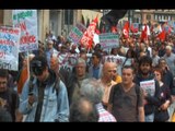 Napoli - ''Renzi statt a cas'', corteo contro il governo -2- (16.05.15)
