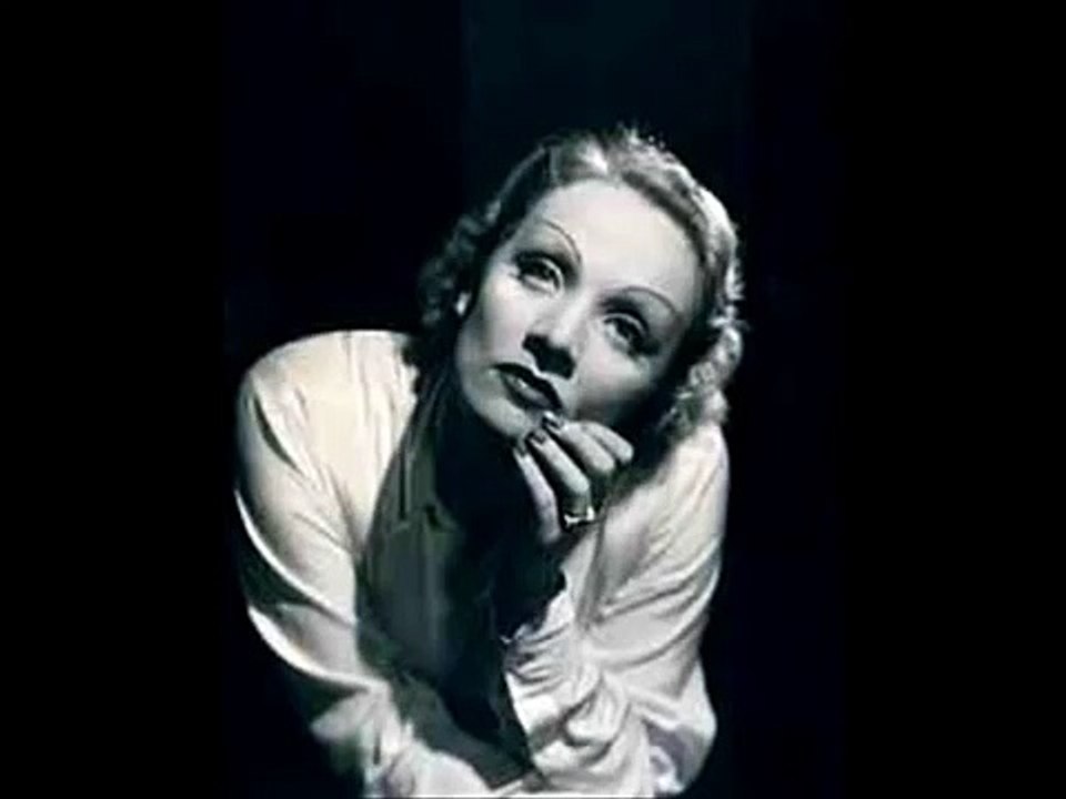 Marlene Dietrich -  Lili Marleen