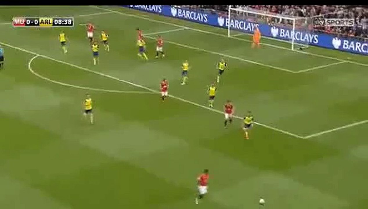 Radamel Falcao Shot  - Manchester United  vs  Arsenal 17.05.2015