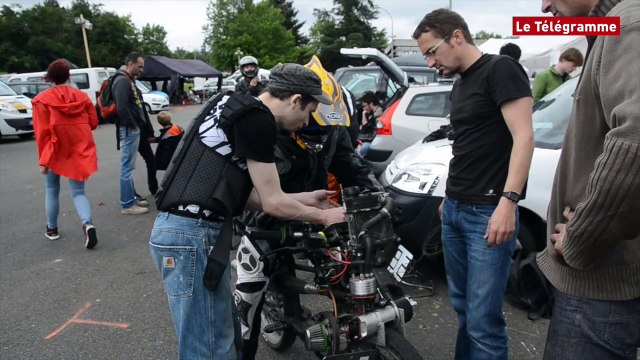 Rennes. Rock'n Solex : trois jours de courses avec 150 engins et 406 pilotes