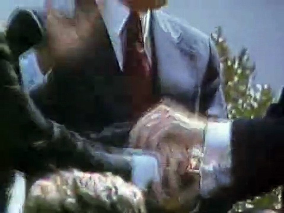 Man In The Mirror HD Video Song – Michael Jackson
