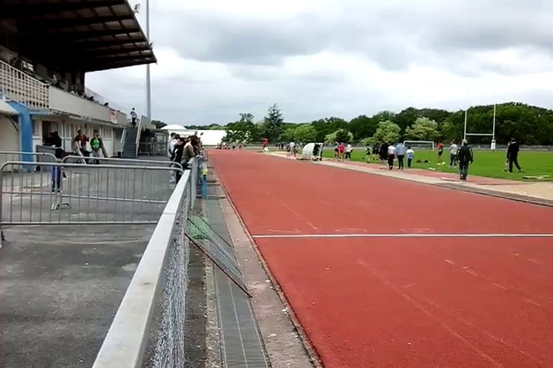 100m