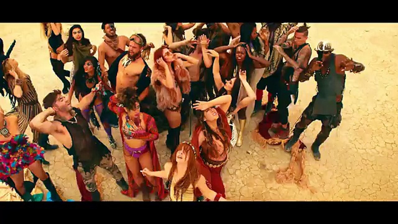 David Guetta “Hey Mama” (featuring Nicki Minaj) [OFFICIAL VIDEO]