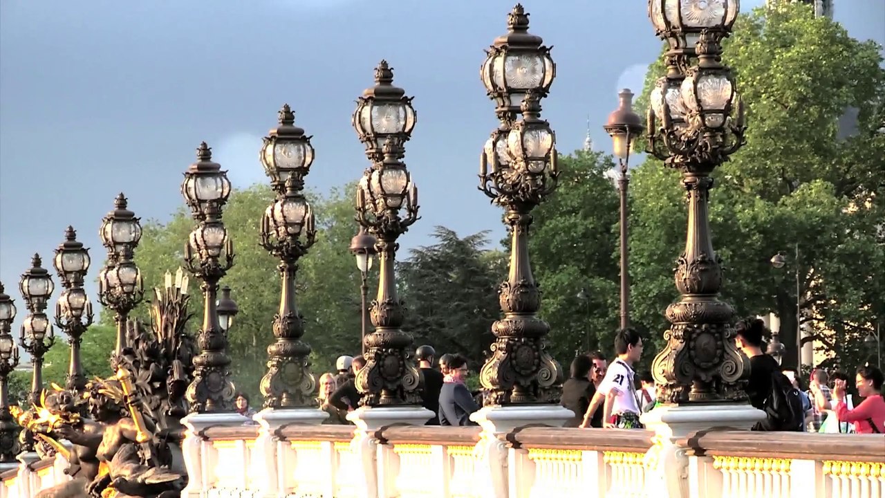 Les plus beaux rooftops de Paris avec Marie Garreau des soirées Chérie Chéri de Vincennes à Paris