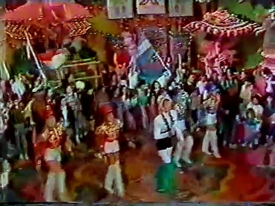 Xuxa cantando Crocki, crocki no El Show de Xuxa em 1991