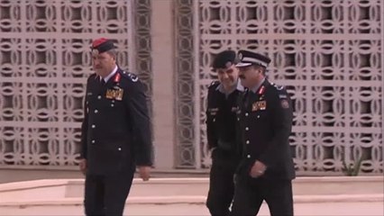 ملك الأردن يقبل استقالة وزير الداخلية