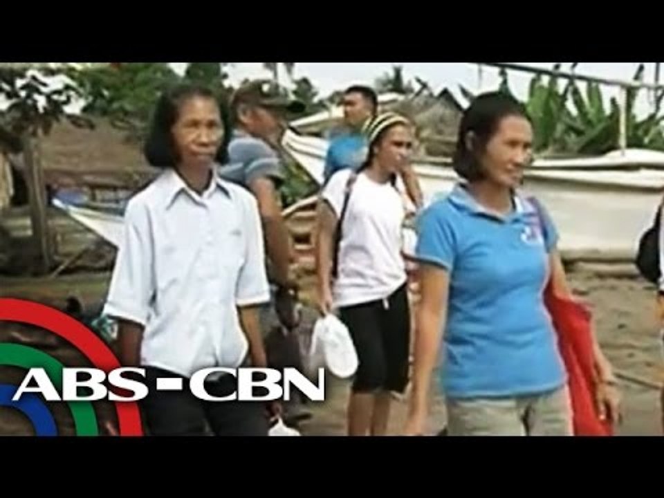 Bicol residents brought to safer ground