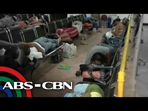 More than 500 stranded in Sorsogon port