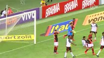 Goleiro do Sport se machuca contra o Fla e Diego Souza vai pra meta