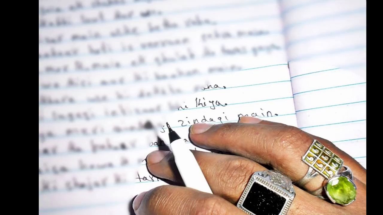 Poet:Sher E Yazdan Farq to parta hai magar
