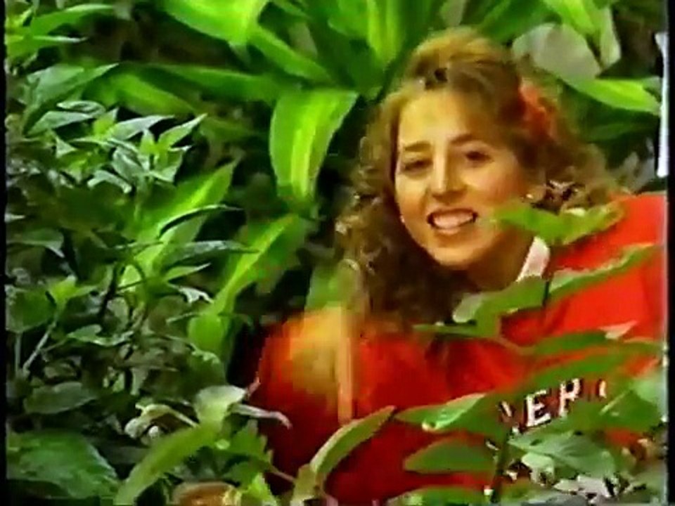 Campaña política " Los barreremos con esta canción "