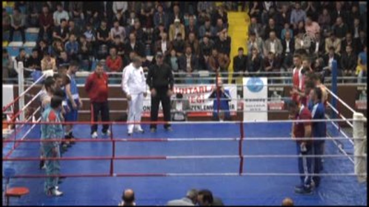 Erzurum'da "Boks Gecesi"