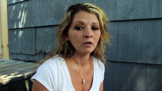 Woman fights off attacker