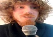 Irishman Sings About Why Ireland Is Better Than Australia