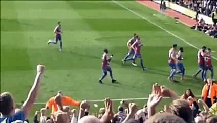 Palace’s Yannick Bolasie had a bottle thrown at him v Man United. Reacts with a spinning volley