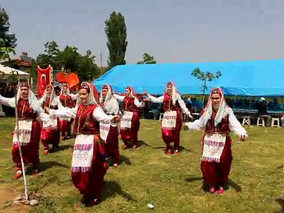 Balkan ve Kafkas Halk Oyunları Topluluğu