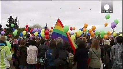 موسكو: اعتقال 17 متظاهراً احتجوا على معاداة المثلية