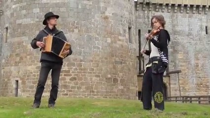 Randonnée contée et musicale à Plédéliac - mai 2015