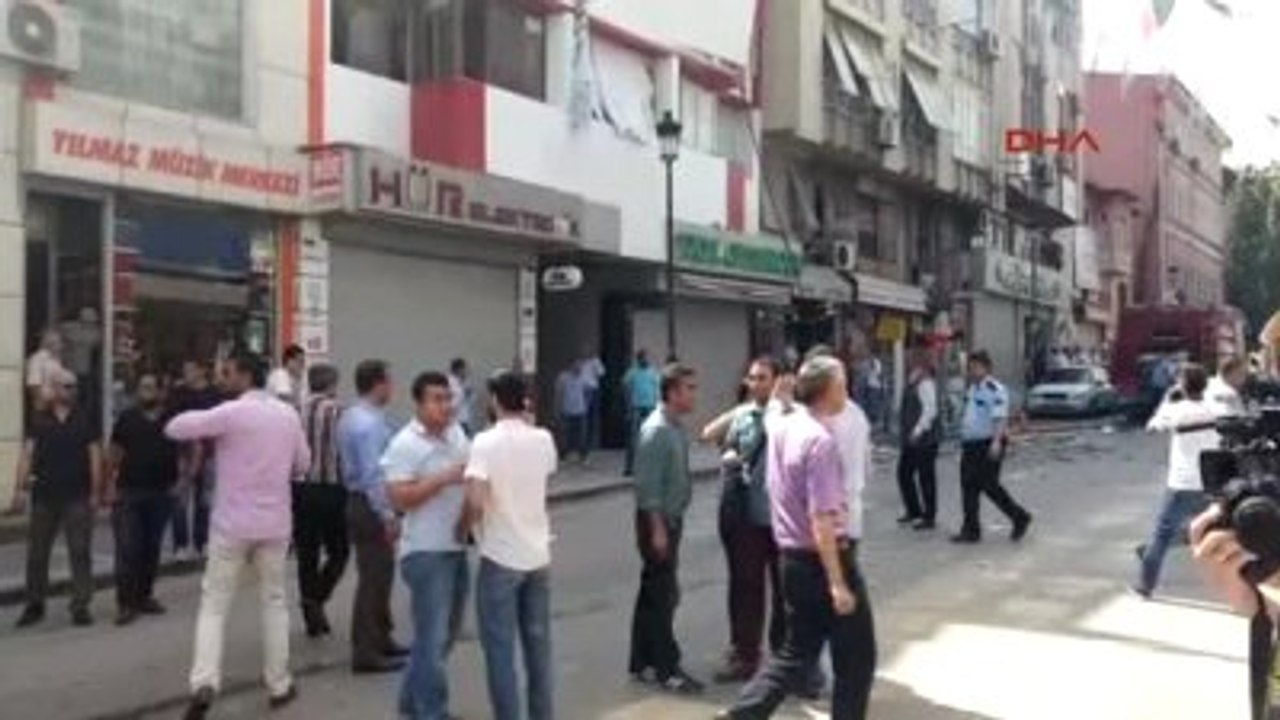 Adana Hdp İl Binasında Patlama Meydana Geldi 4