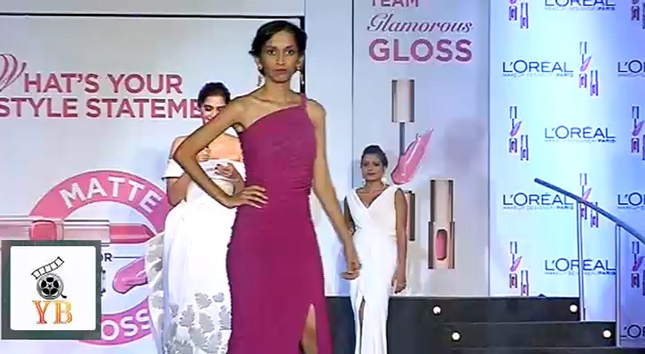 Hot Models Walks On Ramp At Loreal Fashion Week