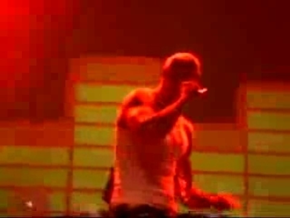 Booba gun in hand ouest side tour