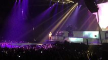 Ariana Grande - Mimu Gloves   Why Try - Honeymoon Tour - Paris 15/05/15