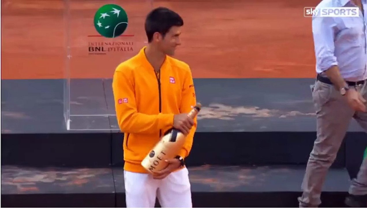 Novak Djokovic CHAMPAGNE Fail