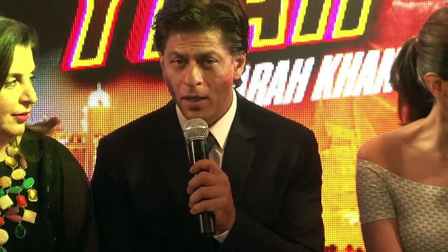 Watch: Shah Rukh's GARBA dance in 'Raees'