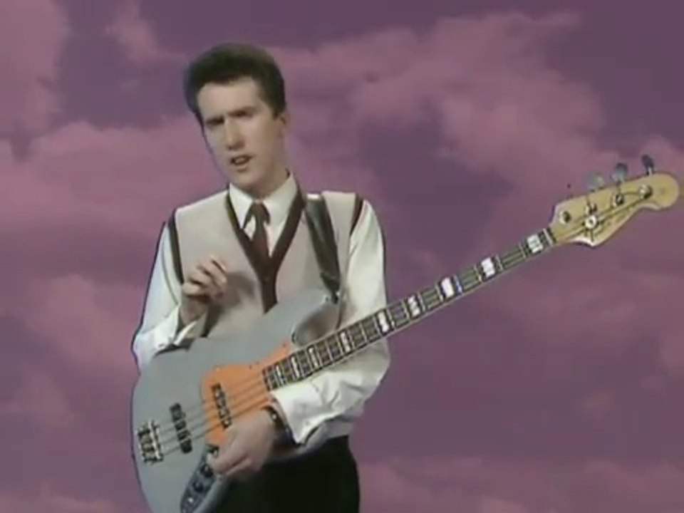 ORCHESTRAL MANOEUVRES IN THE DARK - Enola Gay