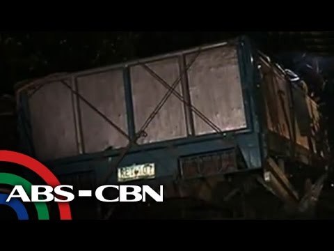 Trak inararo ang isang bahay, 7 sugatan